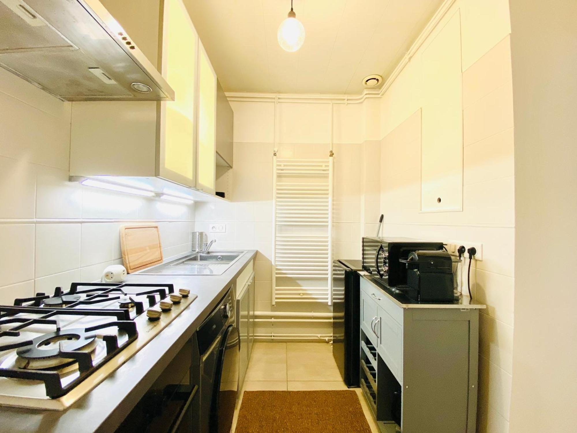 סנס Le Subtil - Best Keys - Elegance & Confort - 2 Chambres Separees - Lit Queen Size - Smart Tv Netflix - Entre Gare & Centre Ville - A 1H De Paris - Wifi Fibre - Check-In Autonome מראה חיצוני תמונה