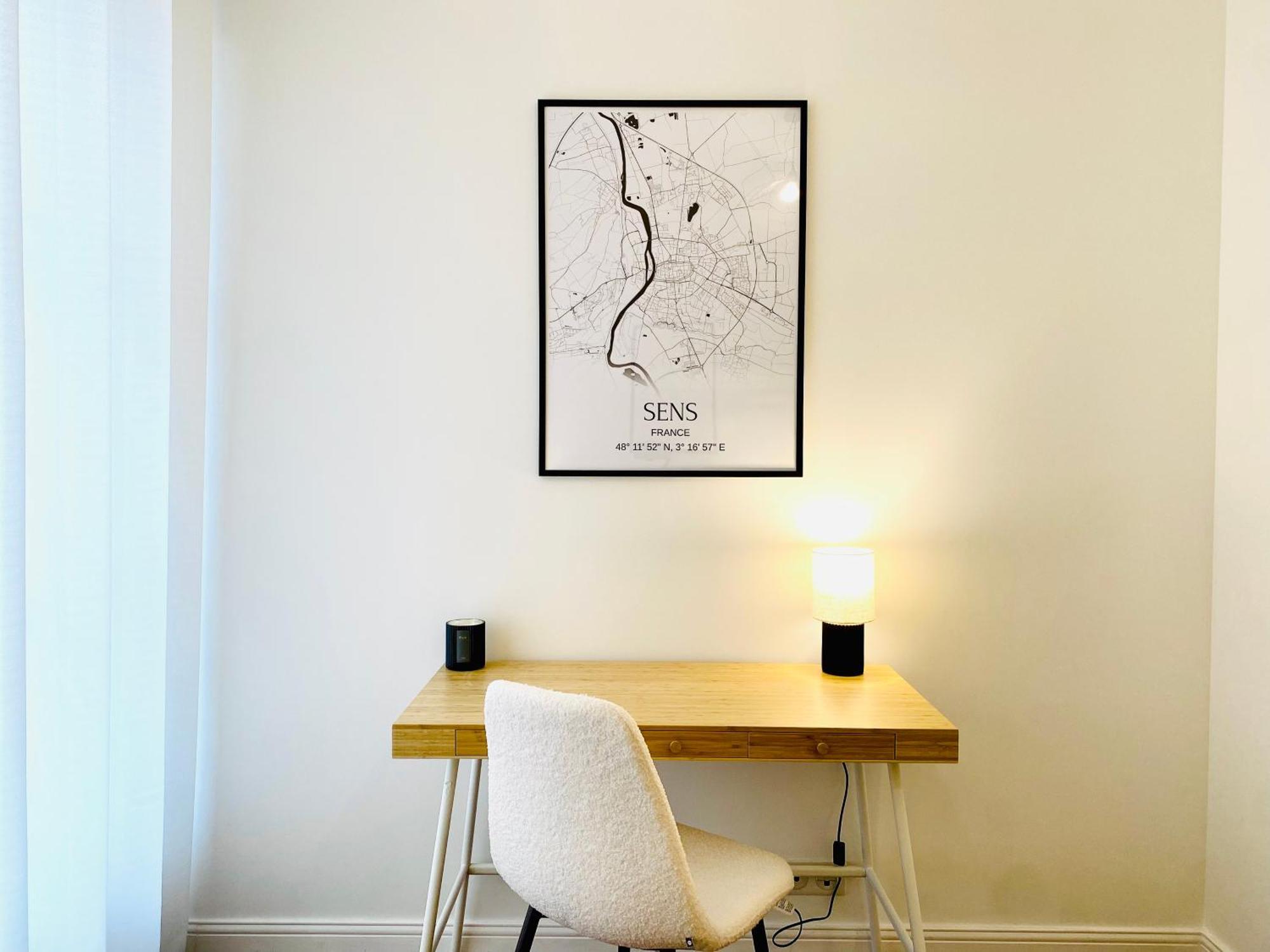 סנס Le Subtil - Best Keys - Elegance & Confort - 2 Chambres Separees - Lit Queen Size - Smart Tv Netflix - Entre Gare & Centre Ville - A 1H De Paris - Wifi Fibre - Check-In Autonome מראה חיצוני תמונה